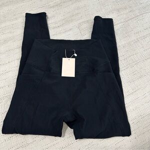 Stylish Black High-Waisted Leggings